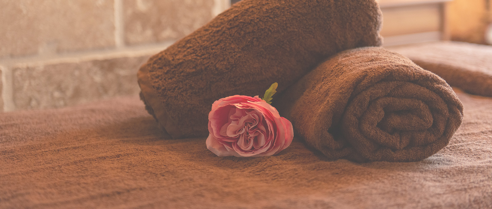 ご予約・お問い合わせはこちら